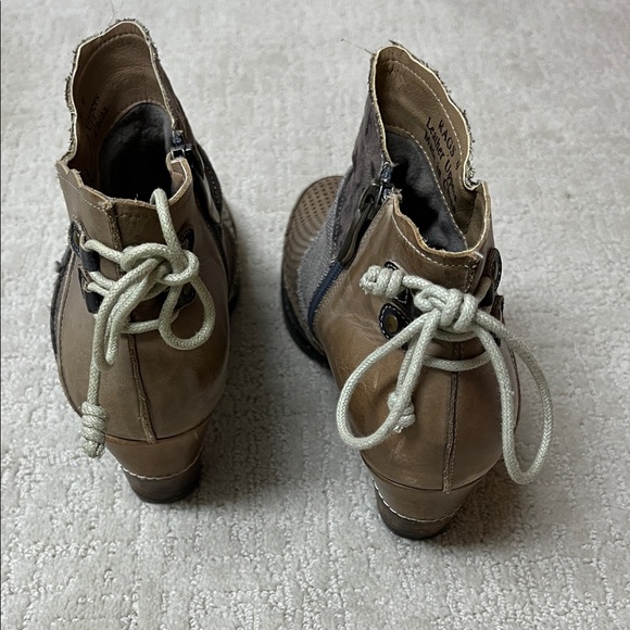 Elite by Conkys Leather Boots women’s size 9 - Picture 6 of 6